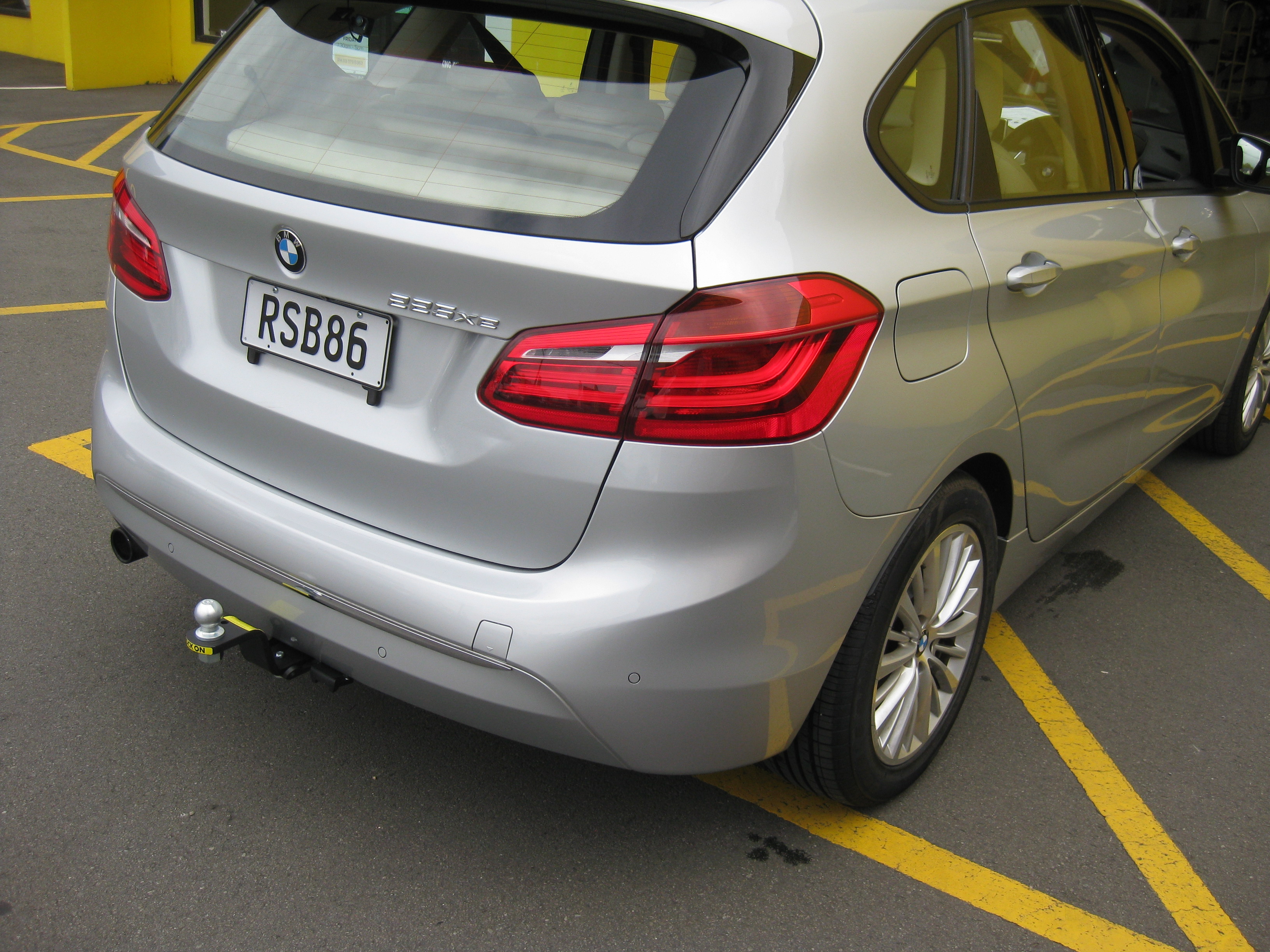 BMW 225 STATIONWAGON 2014-2021